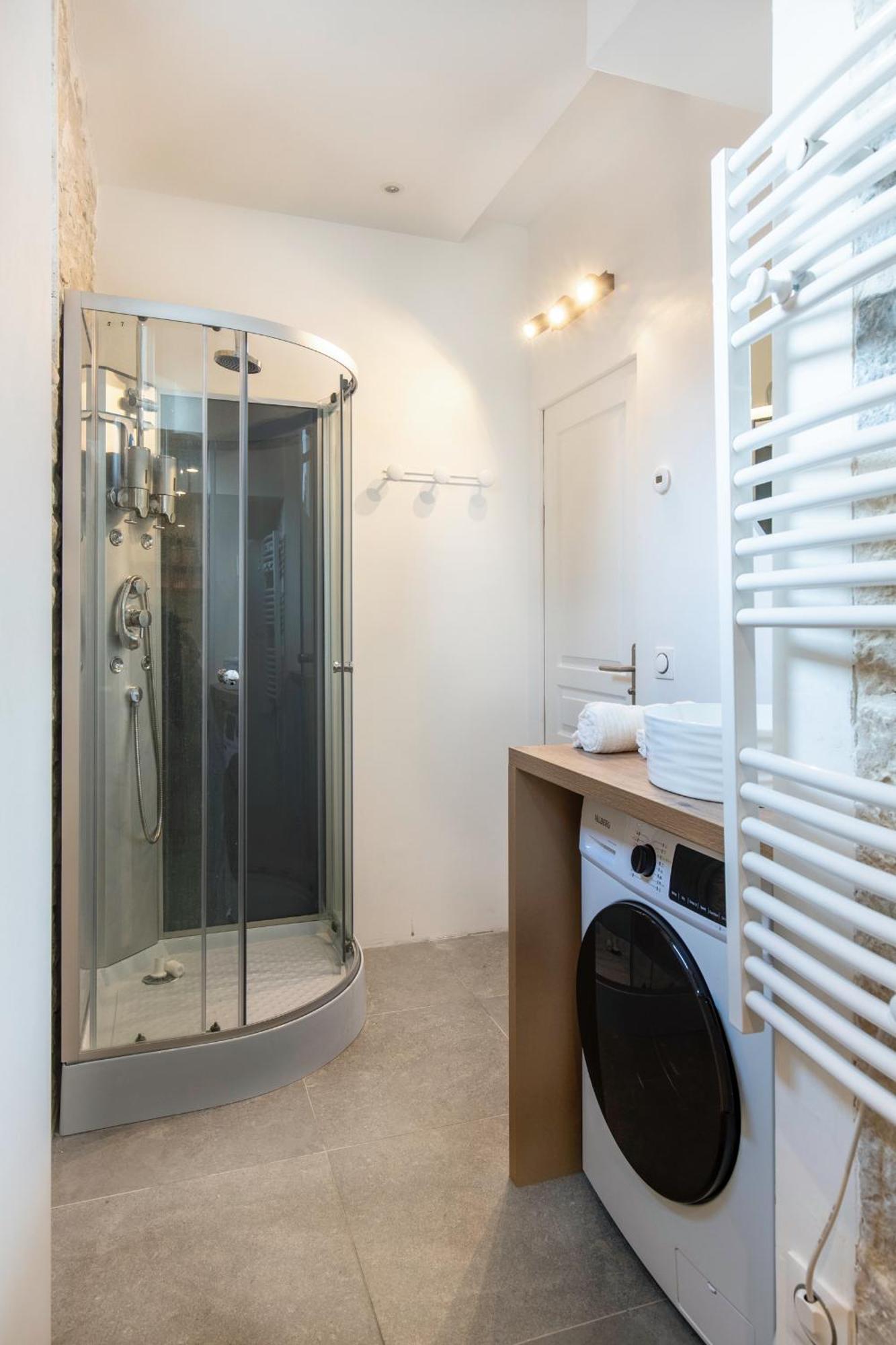 L'escapade Dijonnaise Apt 4 Prs, 1 Ch, Quartier Republique